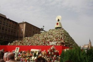 Ofrenda_Floral_a_la_Virgen_del_Pilar