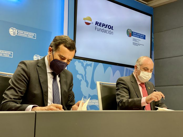 Arriola_Calcada_firma_Opengela_Fundazioa_1