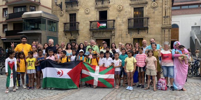 Oporrak Bakean harrera 1200x600