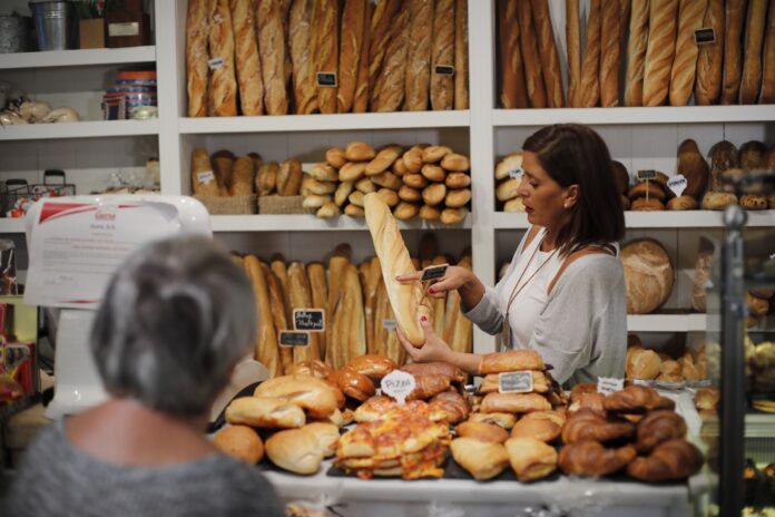 Comercio_rural2-696x464-1