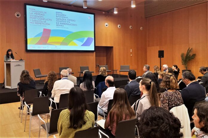 20251111_Ollo_Comisiones_de_la_Verdad_11