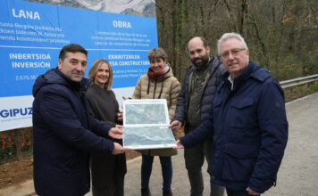 Antzuolako saneamendu-kolektorearen eta udalerri horren eta Bergararen arteko bizikleta- eta oinezko-bidearen baterako obrak hasi dira