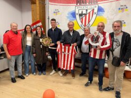 Murgia celebra la inauguración oficial de la Peña Zuia Athletic Club, la duodécima en Araba