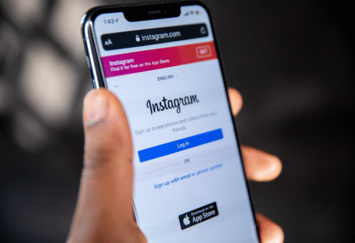 Instagram-Yo-G-Smartphone-Telefono-Foto-gratis-en-Pixabay-11-11-2025_11_05_AM-1024x702-1