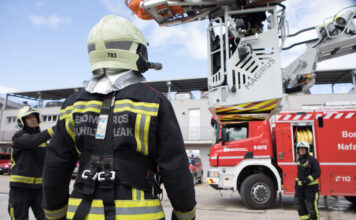 Nafarroako Gobernuak hamar lanposturen deialdia egin du oposizio-lehiaketa bidez suhiltzaile eta suhiltzaileen ofizialorde izateko