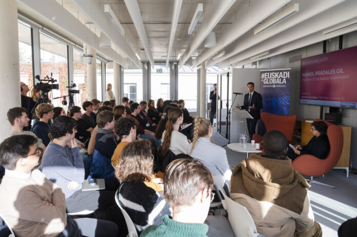 n770_SciencesPo_Paris_18-11-2025_JonUsual-49