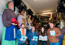 Hondarribiko erraldoiak ardatz dituen Erraldoi bizi-biziak haur-liburua aurkeztu du Udalak