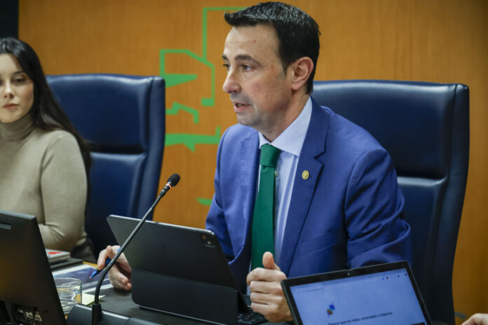 n770_Mikel_Torres_1