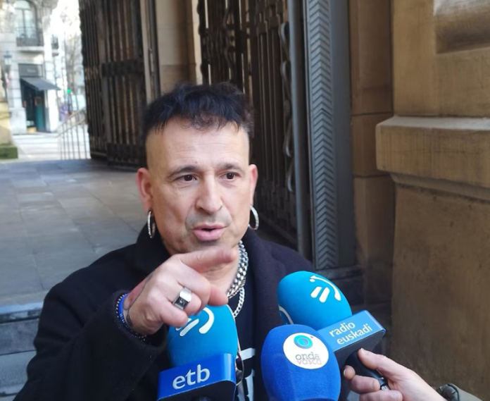 El-profesor-acusado-en-Irun-niega-haber-ofrecido-dinero-por-favores-sexuales-a-menores-y-dice-que-ha-sido-acosado-Infobae-03-24-2026_12_15_PM