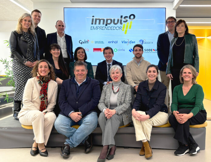 Foto-familia-impulso-emprendedor