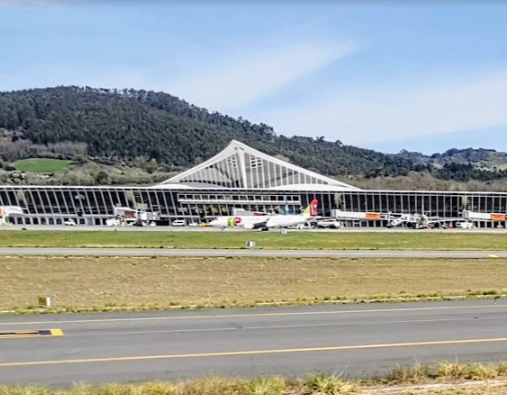 aeropuerto-bilbao-loiu-Buscar-con-Google-03-30-2026_11_21_AM