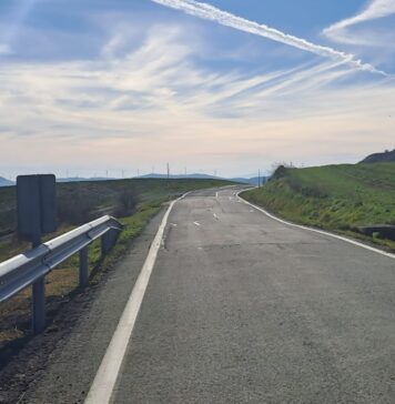 Trafikoa moztuko da NA-6000 errepidean, Etxabakoitz-Arrizabalaga artean, bi hilabetez maiatzaren 14tik aurrera, trenbidea birgaitzeko obrak direla eta