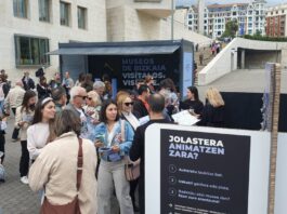 Centenares de personas participan en la dinámica “Museos de Bizkaia. Visítalos, visítate”