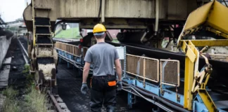 Euskadi se consolida con el sueldo medio más alto del Estado al alcanzar los 35.170 euros al año
