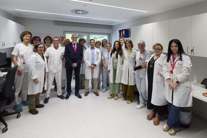 Visita del Consejero Dominguez a la nueva Unidad del Sueño.