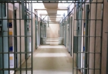 Un condenado por maltrato habitual ingresará en prisión tras negarse a realizar un curso para agresores y trabajos comunitarios en Gipuzkoa