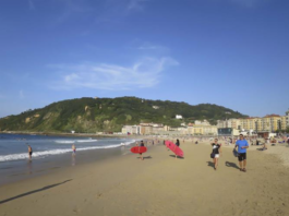 Gipuzkoa activa el aviso amarillo por temperaturas altas persistentes de hasta 28 grados en la costa