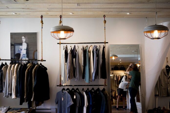 clothing-store-984396_1920-1024x683-1