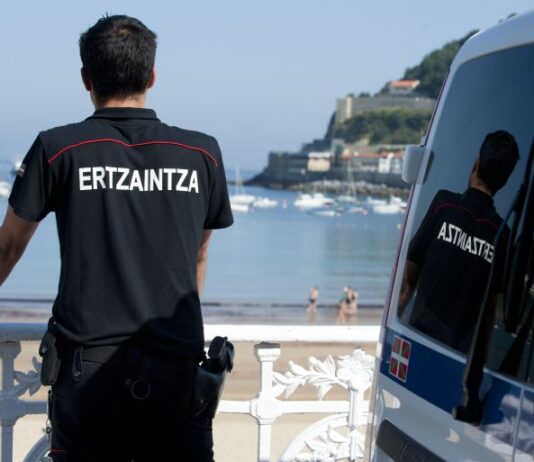 Detenido un hombre magrebí multirreincidente tras ser sorprendido robando un bolso al descuido en el Paseo de la Concha – GipuzkoaGaur – Actualidad de Gipuzkoa