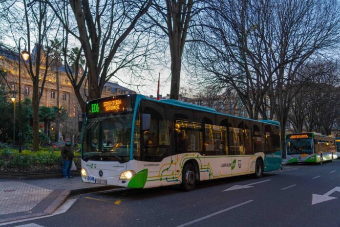 lurraldebus-1024x683-1