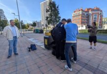 C1 zentraleko zabor pneumatikoa biltzeko postontziak garbitzen hasi da Barakaldo