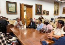 El alcalde de Hondarribia transmite sus condolencias a la familia de Babacar Welle y pide una reflexión social